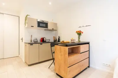 Cuisine ou kitchenette dans l'établissement Chez Marie Splendide Studio Cormeilles en Parisis