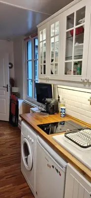 Cuisine ou kitchenette dans l'établissement Le Robec studio centre Rouen 