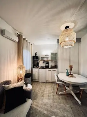 Cuisine ou kitchenette dans l'établissement La Mienn'oise
