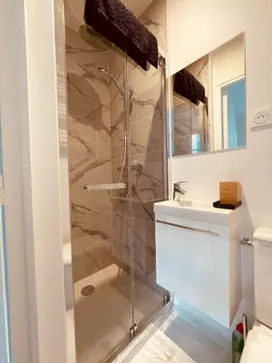 Salle de bains dans l'établissement Paradis secret - 363