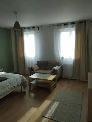 Un ou plusieurs lits dans un hébergement de l'établissement Appartement Cosy proche de Rouen