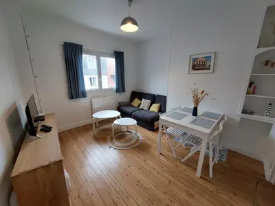 Télévision ou salle de divertissement dans l'établissement Charmant Duplex au coeur de Dieppe