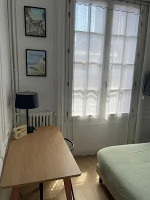 Un ou plusieurs lits dans un hébergement de l'établissement L'Entre-Deux I Cœur de ville, Cathédrale