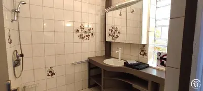 Salle de bains dans l'établissement Le gite des pins