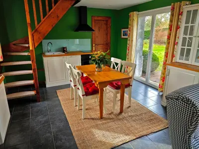 Cuisine ou kitchenette dans l'établissement Gîte de Vallonchêne