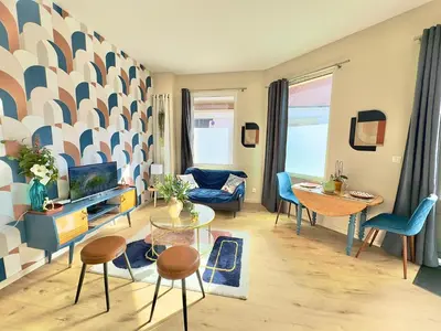 Coin salon dans l'établissement T2 Cosy Centre Ville Amiens - Rez-de-chaussée
