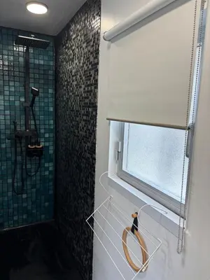 Salle de bains dans l'établissement Agréable studio avec terrasse