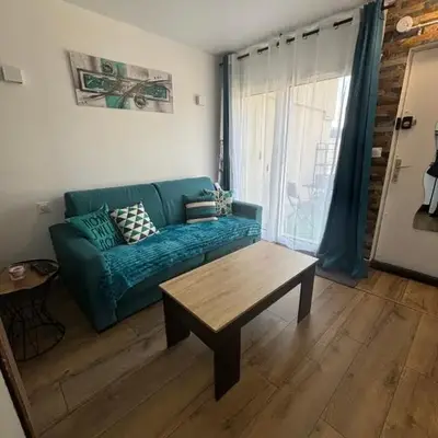 Agréable studio avec terrasse