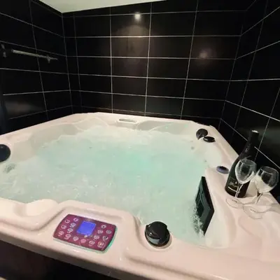 Jacuzzi et confort - 002
