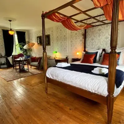 Chambre d'hôtes Marina - Château Le Bas Bleu