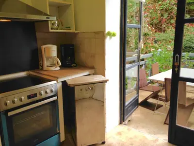 Cuisine ou kitchenette dans l'établissement maison week end vacances 1H Paris Ouest