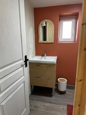 Salle de bains dans l'établissement Gîte au cœur de la nature