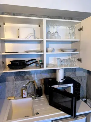 Cuisine ou kitchenette dans l'établissement Golden house 2 - Jacuzzi