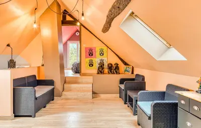 Coin salon dans l'établissement Stunning Home In Torcy-Le-Grand