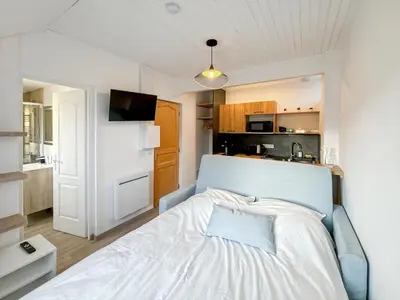 Cuisine ou kitchenette dans l'établissement Studio Douceur Marine