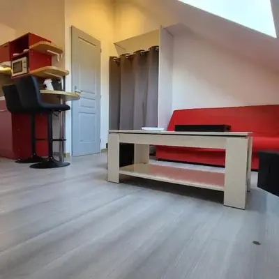 joli petit T2 proche gare et centre