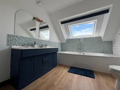 Salle de bains dans l'établissement Chambres d 'hôtes Le Grand Pré