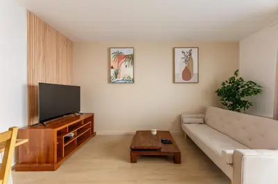 Télévision ou salle de divertissement dans l'établissement L’Oasis Normande - Centre-ville de Rouen