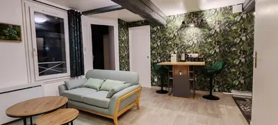 Coin salon dans l'établissement L'Oasis Amiénoise - Le Quai Amiénois