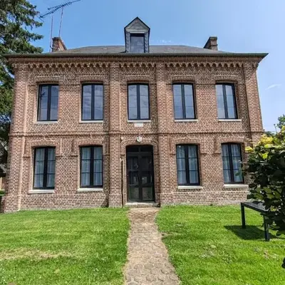 Maison en briques au 10