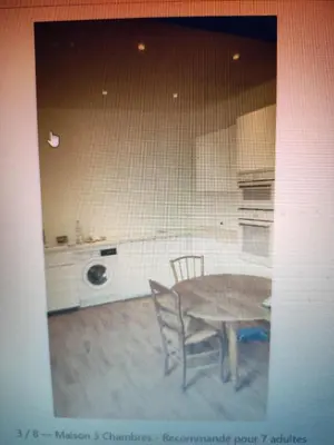 Cuisine ou kitchenette dans l'établissement Retour a la campagne 12