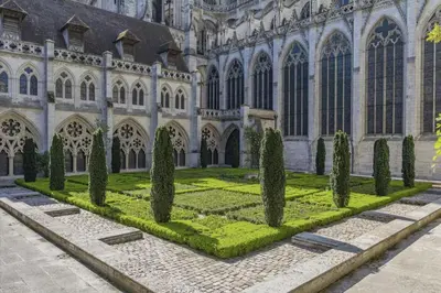 Jardin de l'établissement Le Temple du Désir - Intimité & plaisir - HyperCentre
