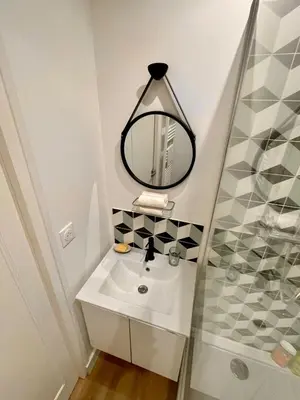Salle de bains dans l'établissement Appartement 3 Chambres & Dernier étage