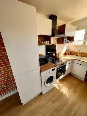 Cuisine ou kitchenette dans l'établissement Appartement 3 Chambres & Dernier étage