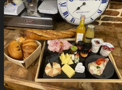 Nourriture dans l'appartement ou à proximité