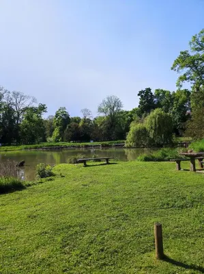 Jardin de l'établissement Maison authentique du Vexin