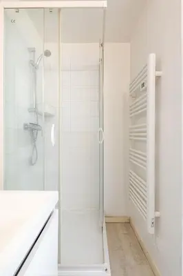 Salle de bains dans l'établissement Appartement Cosy Tout confort Elbeuf