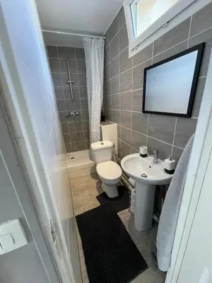 Salle de bains dans l'établissement Studio spacieux