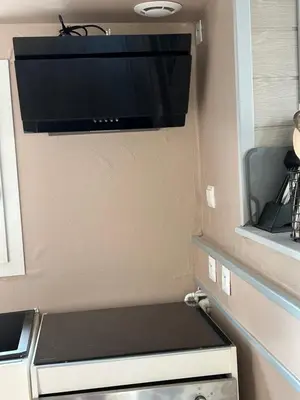 Télévision ou salle de divertissement dans l'établissement La maison au calme
