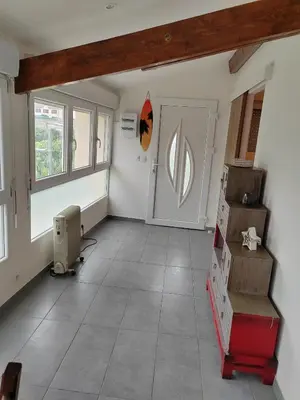 Coin salon dans l'établissement studio près de cergy calme