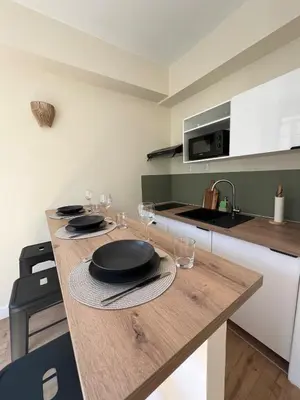 Cuisine ou kitchenette dans l'établissement Studio au cœur d Amiens