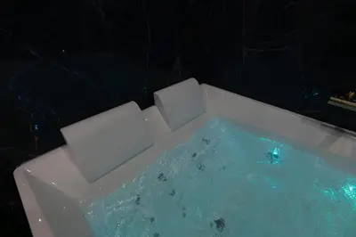 Plan de l'établissement Le Passion Room - Love Room - Jacuzzi