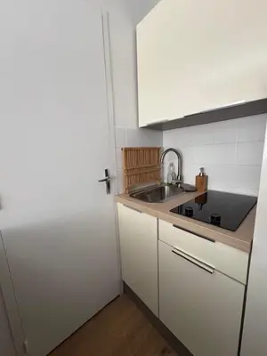 Cuisine ou kitchenette dans l'établissement Le Santorini - Proche cathédrale