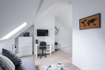 Télévision ou salle de divertissement dans l'établissement Studio moderne proche centre ville & Gare
