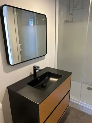 Salle de bains dans l'établissement De Beauvais à Paris
