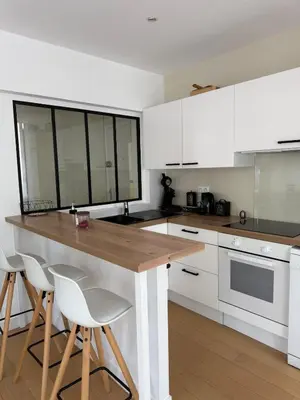 Cuisine ou kitchenette dans l'établissement Espace détente ou de travail à 1h de Paris