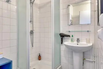 Plan de l'établissement Le Léon 13 Joli studio avec balcon situé à Dieppe