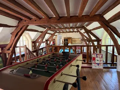 Billard dans l'établissement Le Manoir de la Seine - proche Giverny