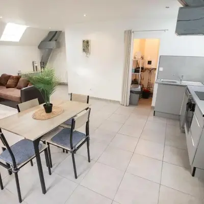 Appartement spacieux et lumineux