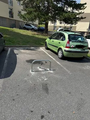 Plan de l'établissement Confort et Verdure 2 Pièces Moderne avec Parking à Domont by Immo Kit Bnb