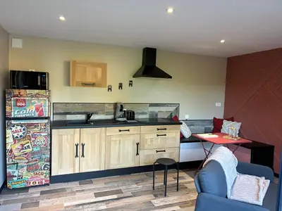 Cuisine ou kitchenette dans l'établissement Le Hangar - Studio esprit industriel