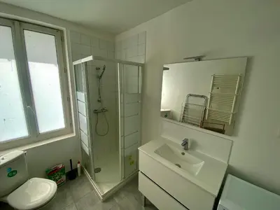 Salle de bains dans l'établissement La cascade de Waddington - 401