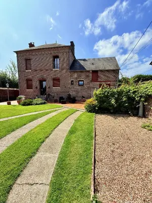 Jardin de l'établissement Gîte des Roses