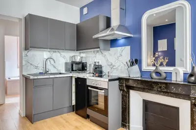 Cuisine ou kitchenette dans l'établissement Le Marie superbe studio avec balnéo au coeur de Rouen