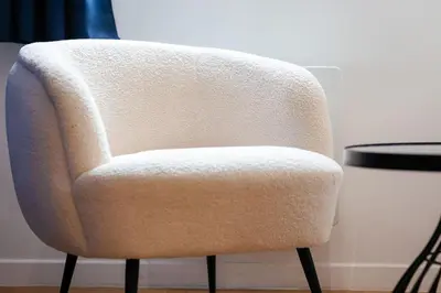 Coin salon dans l'établissement Le Marie superbe studio avec balnéo au coeur de Rouen