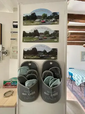 Plan de l'établissement Maison de vacances avec jardin à Vienne-en-Arthies, 110 m²
